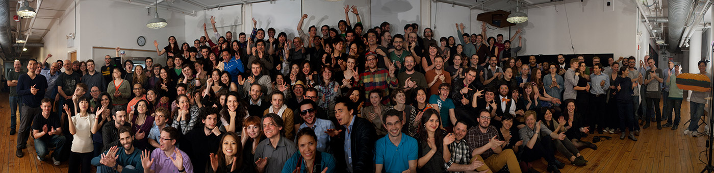 Spring 2011 panorama photo of ITP students